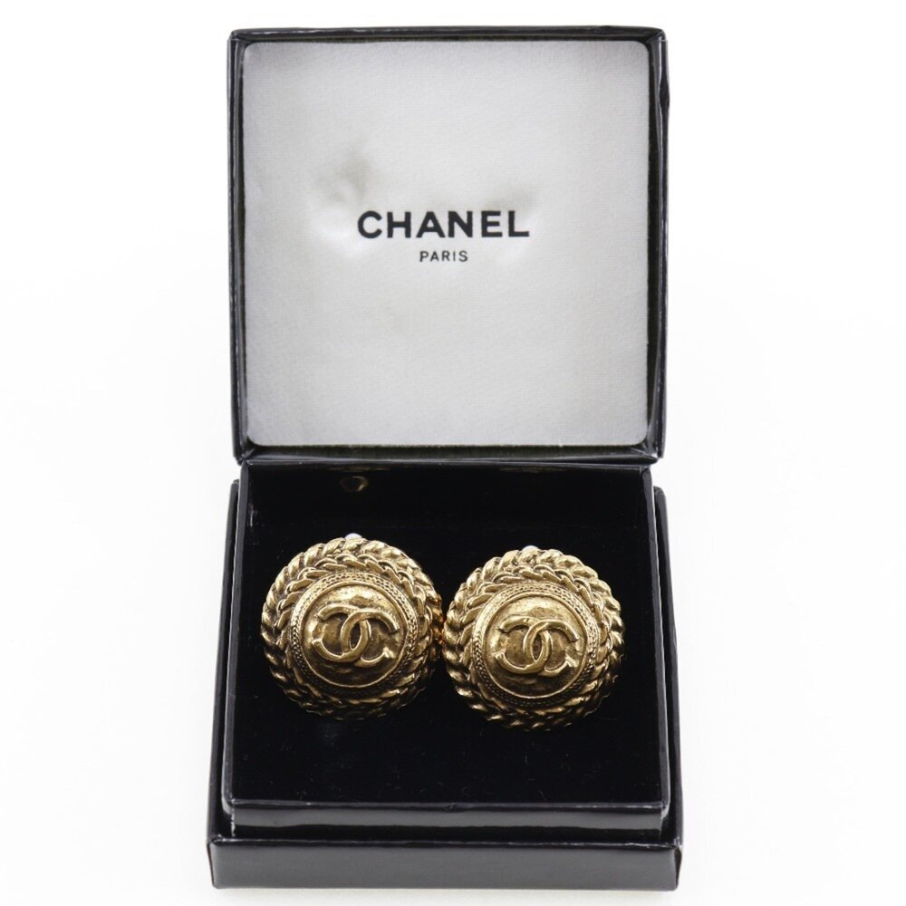 CHANEL Authentic Vintage Gold Logo Earrings - Picture 8 of 8
